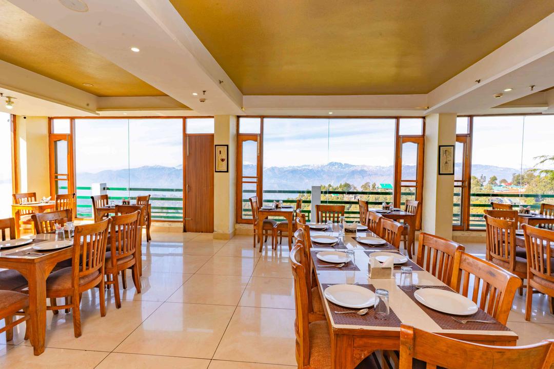 Dining by SS Resort